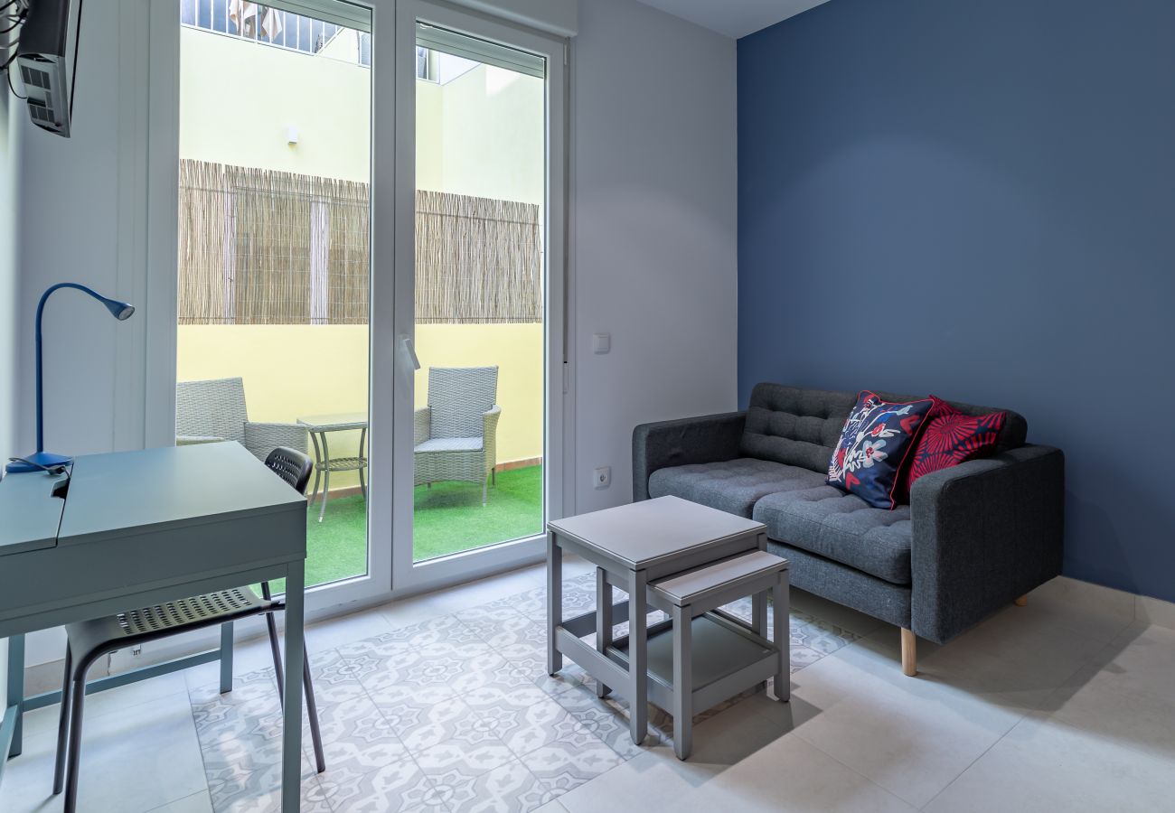 Aparthotel in Valencia / València - ⍟ Sunny/ Private Terrace/ Wheelchair access ⍟