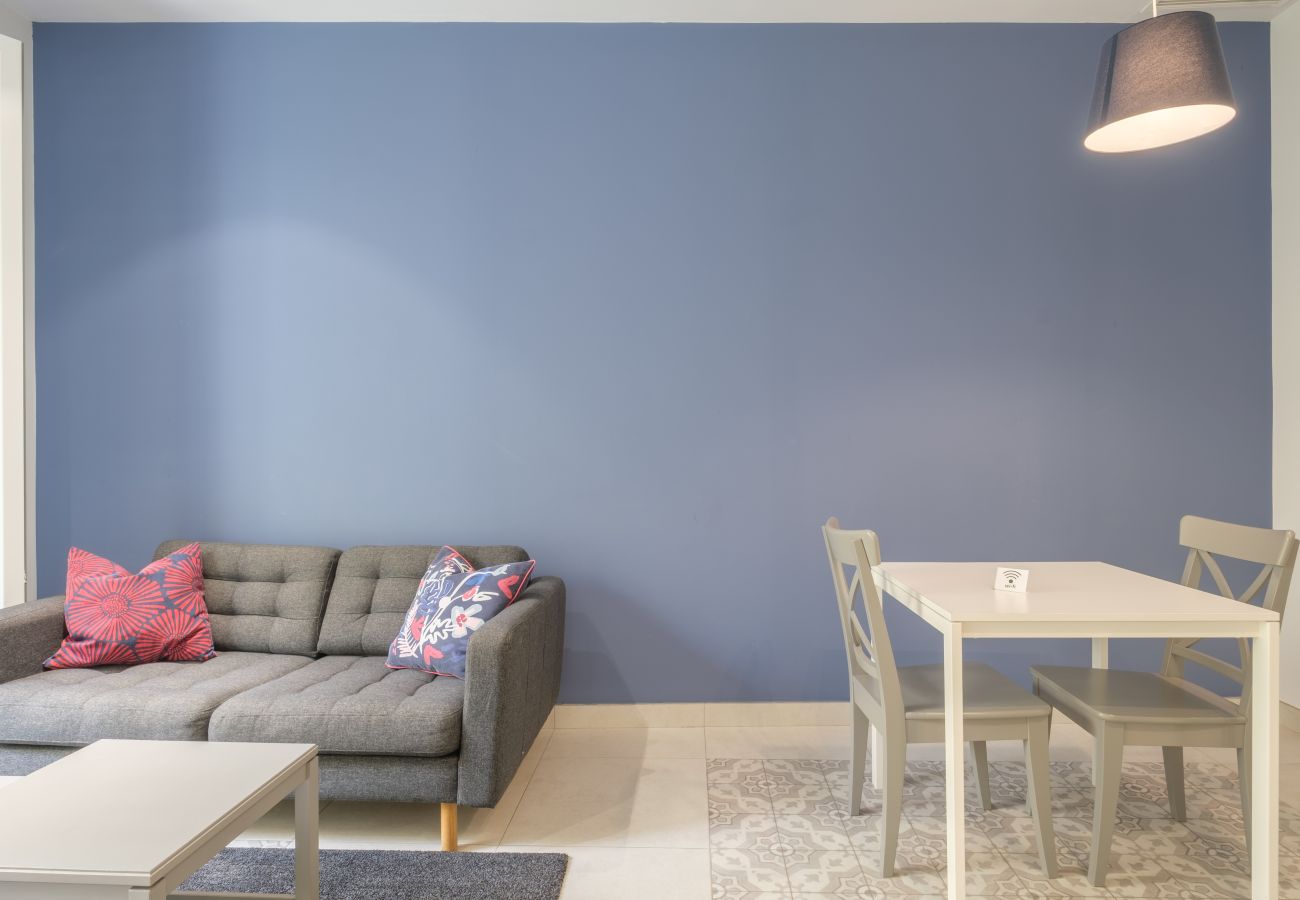 Aparthotel in Valencia / València - ⍟ Sunny/ Private Terrace/ Wheelchair access ⍟