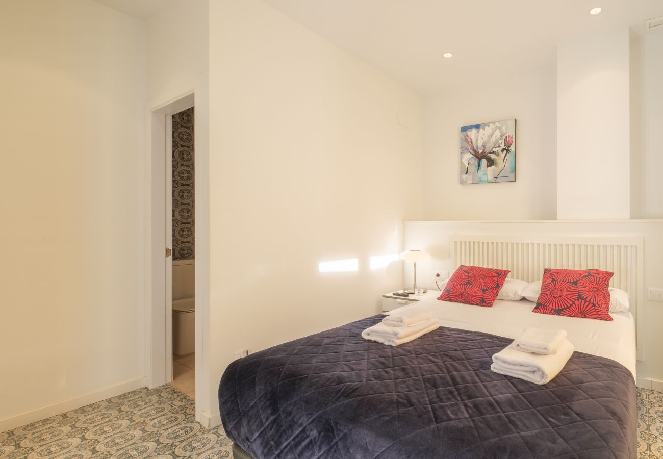 Aparthotel in Valencia / València - ꔚ Marvellous Apt. with a Large Private Terrace ꔚ