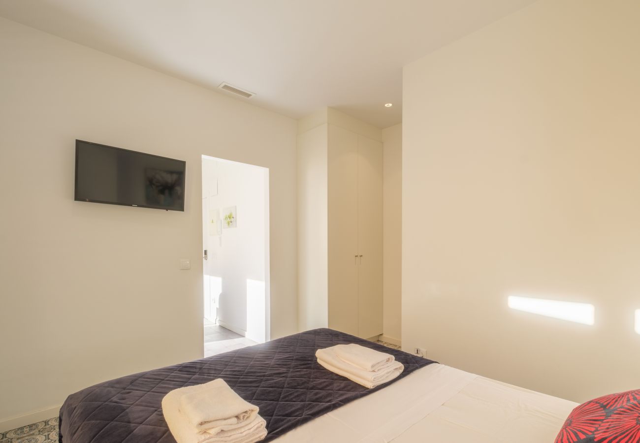 Aparthotel in Valencia / València - ꔚ Marvellous Apt. with a Large Private Terrace ꔚ