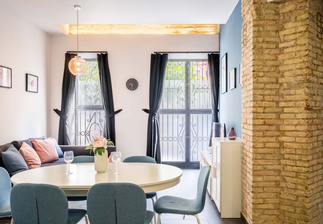 Apartment in Valencia / València - 👉🏻New and Modern Apt. with Comfy Beds👈🏻