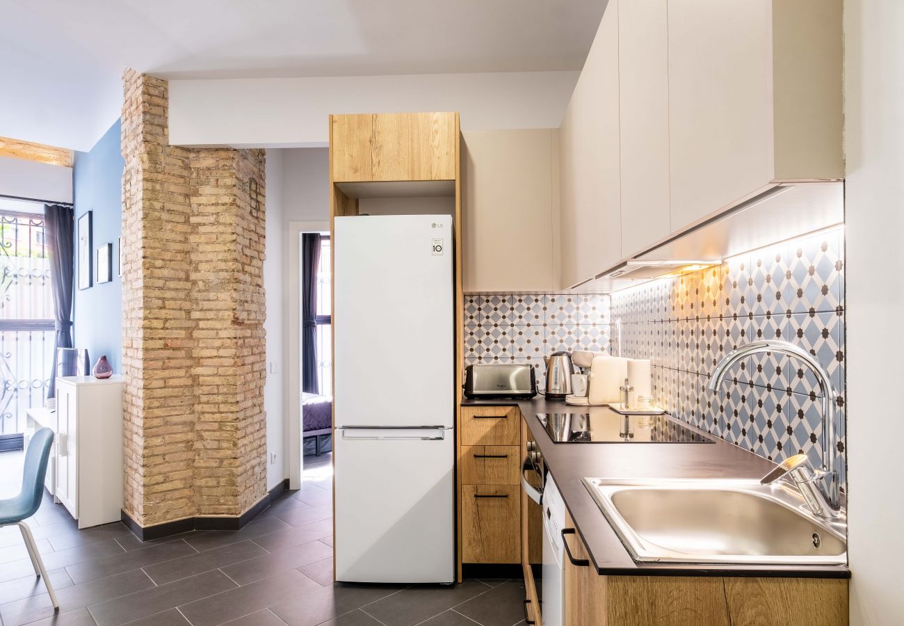 Apartment in Valencia / València - 👉🏻New and Modern Apt. with Comfy Beds👈🏻