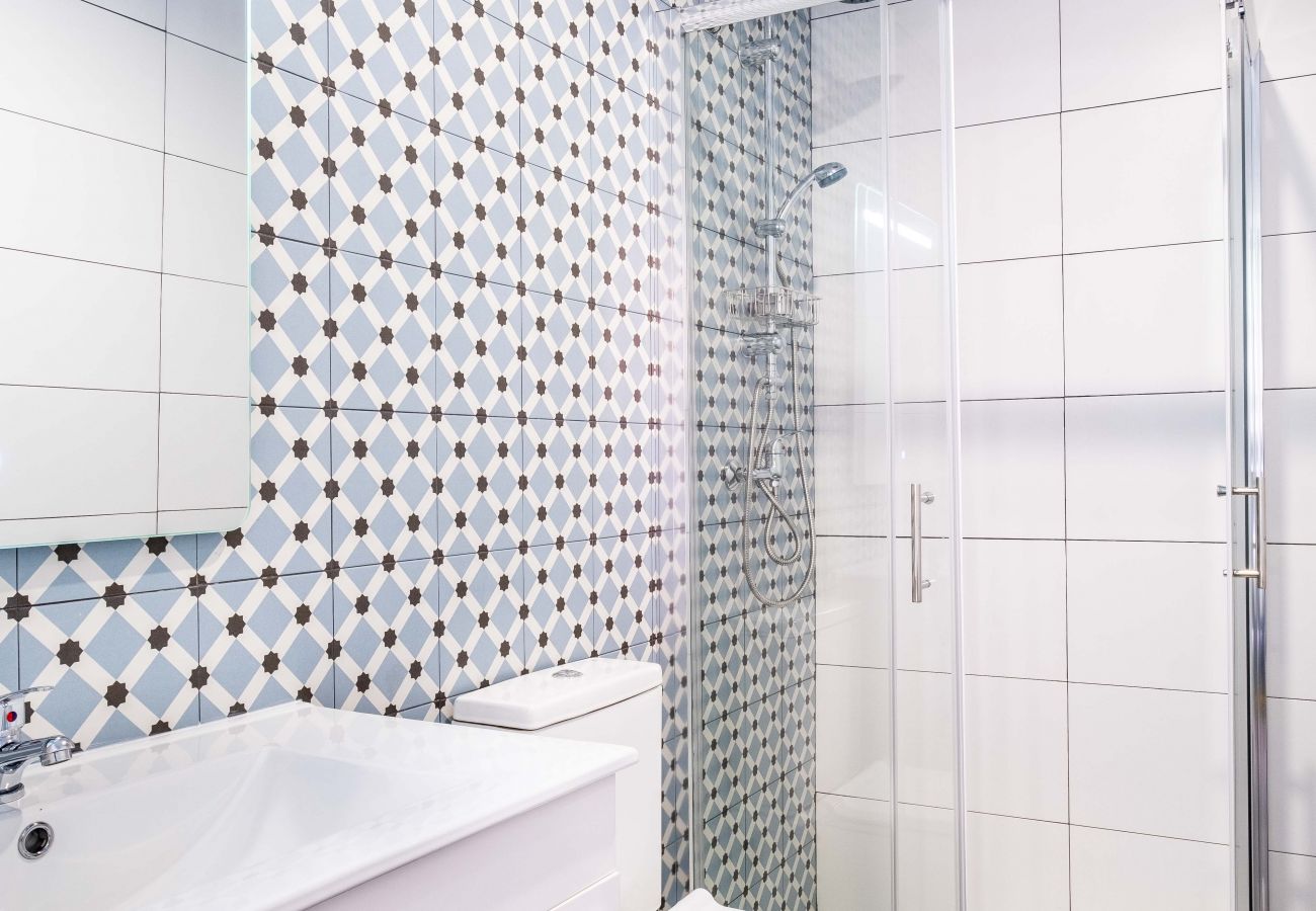 Apartment in Valencia / València - 👉🏻New and Modern Apt. with Comfy Beds👈🏻