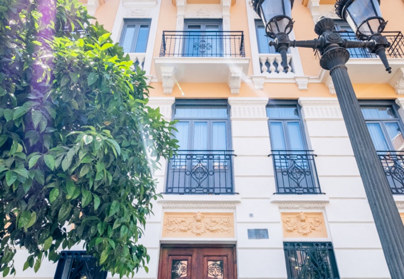 Apartment in Valencia / València - 👉🏻New and Modern Apt. with Comfy Beds👈🏻