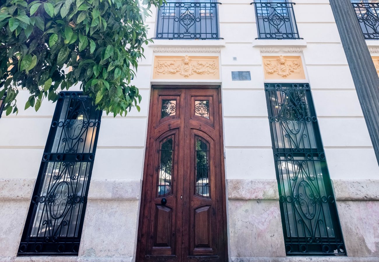 Apartment in Valencia / València - 👉🏻New and Modern Apt. with Comfy Beds👈🏻