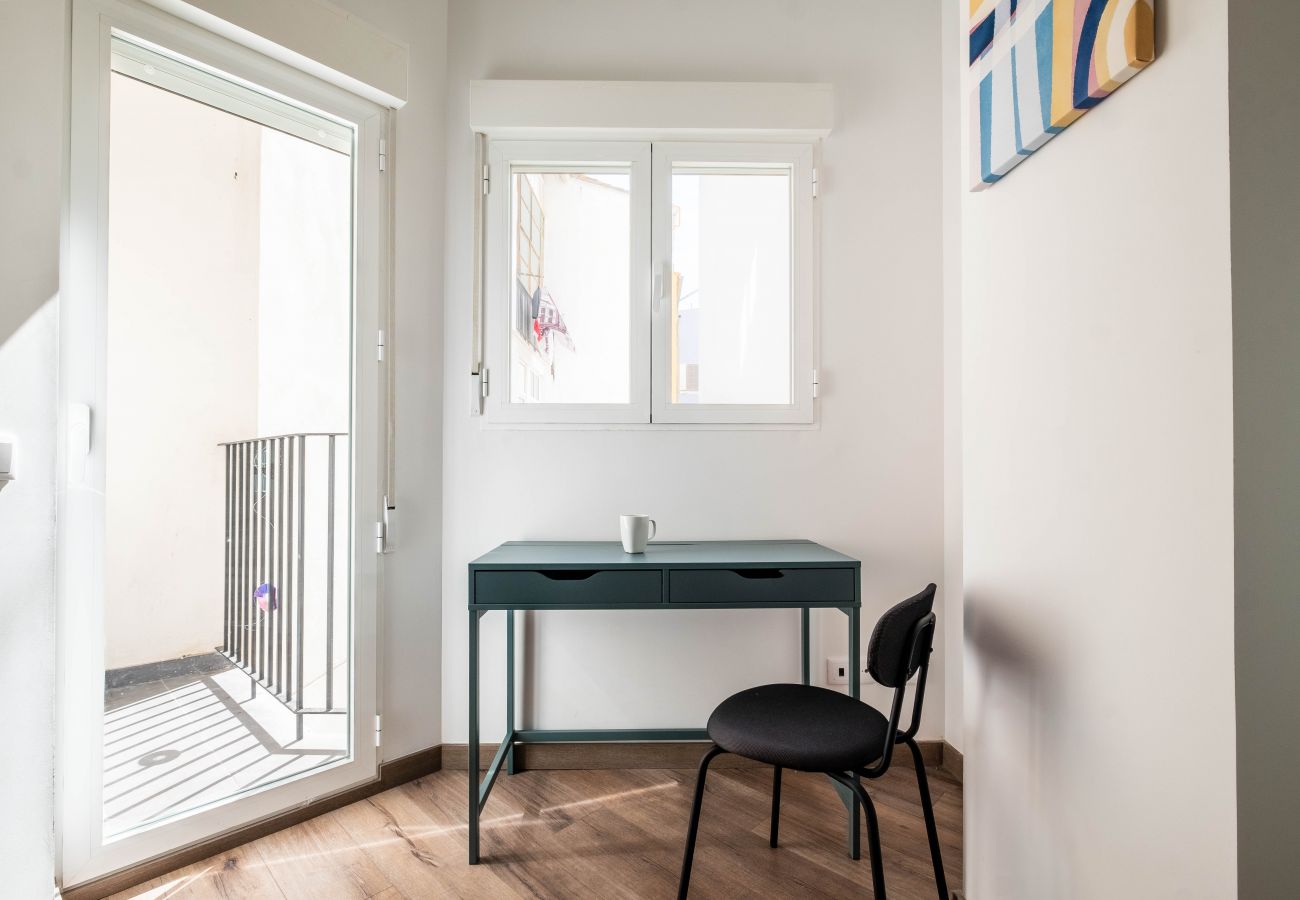 Apartment in Valencia / València - ➿Well Lit and Creatively Designed Apartment➿